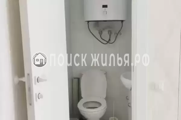 Частный сектор «3-х этажный таунхаус в эко-курорте Тюльпановка»