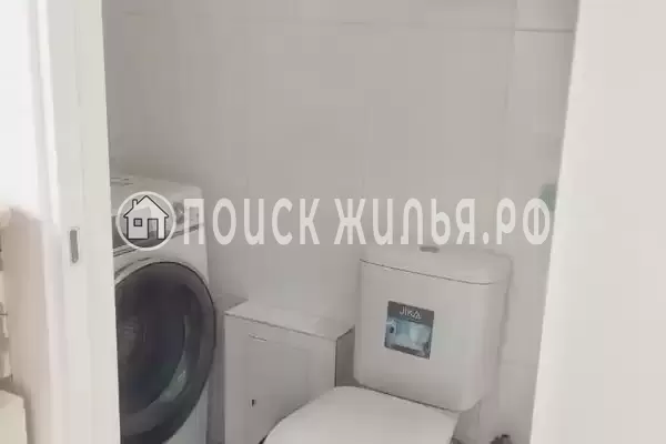 Частный сектор «3-х этажный таунхаус в эко-курорте Тюльпановка»