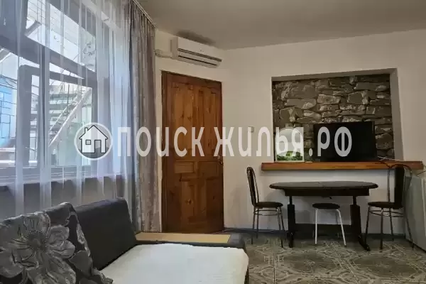 Частный сектор «Лавр»