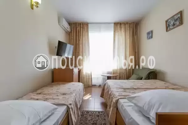 «Золотой клен»