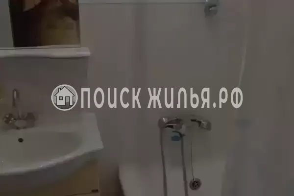 «На Островского»