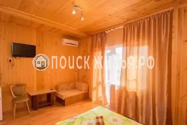 «На Островского»