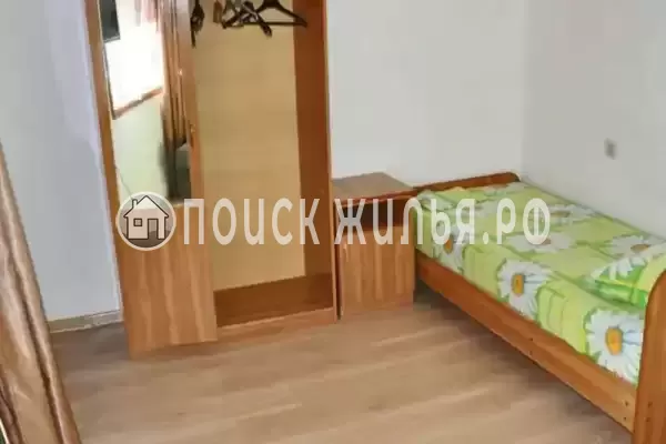 «На Островского»