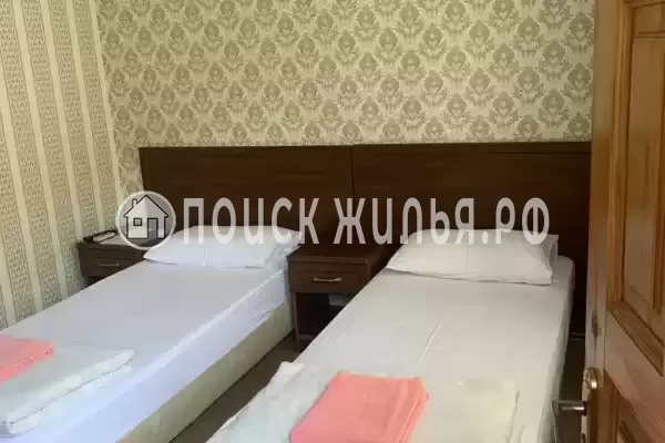 «Лора» «Лора»