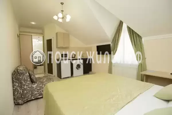 «Лора» «Лора»