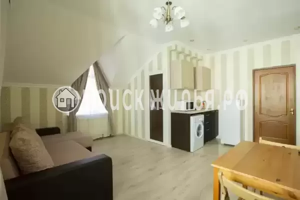 «Лора» «Лора»