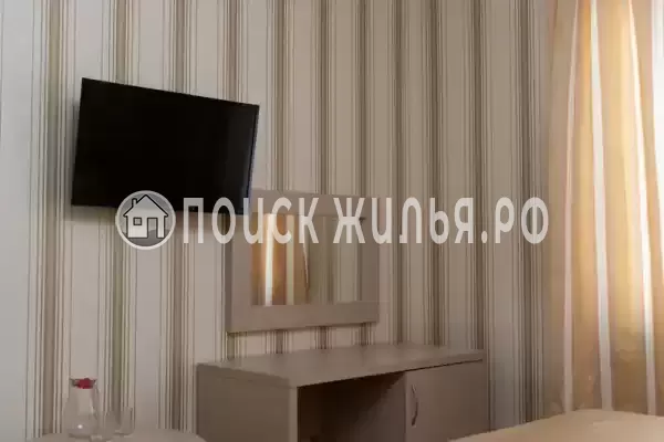 «Лора» «Лора»