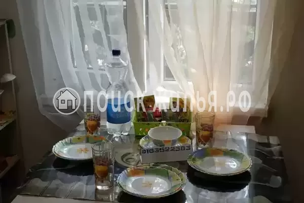 «На Школьной»