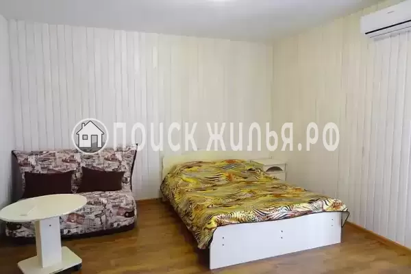 «На Зеленом переулке 4»