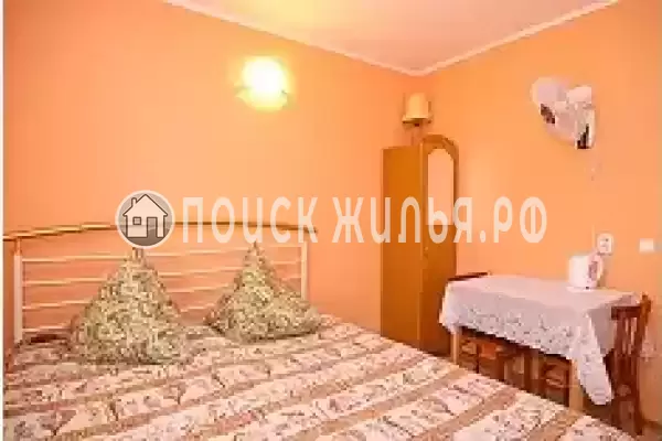 «На Чехова 10»