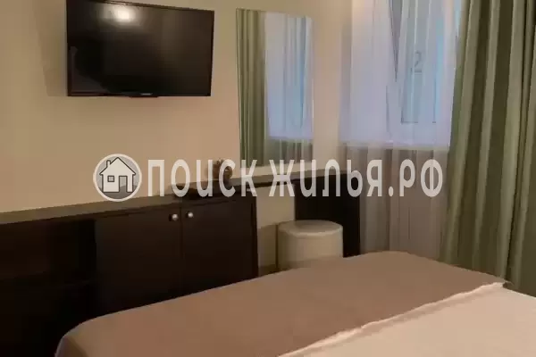 Бирюзовая, д.1