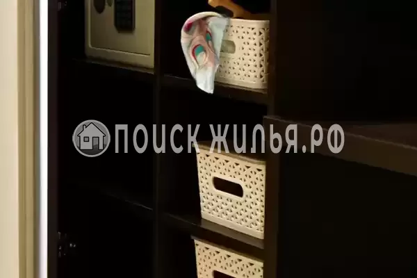 Бирюзовая, д.1