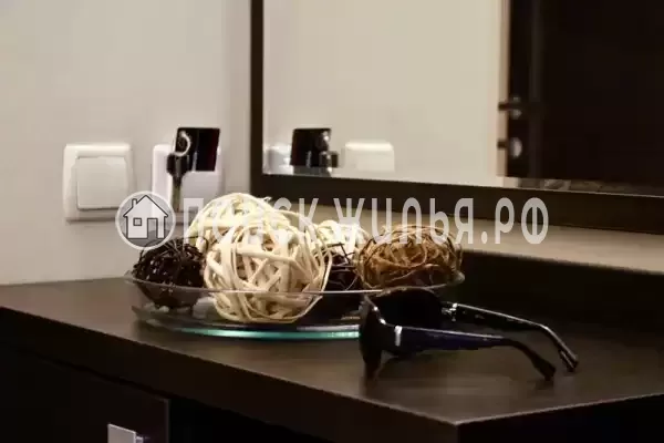 Бирюзовая, д.1