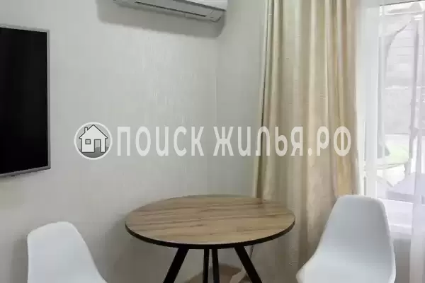 Частный сектор «Леон»