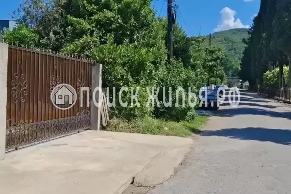 Дом под ключ «(без хозяев)»