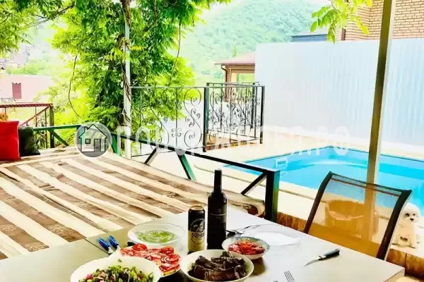 Дом под ключ «Домик под ключ на 5−6 человек» Дом под ключ «Домик под ключ на 5−6 человек»