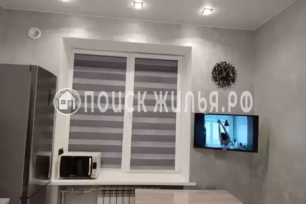 Квартира «С отдельным входом и двором» Квартира «С отдельным входом и двором»