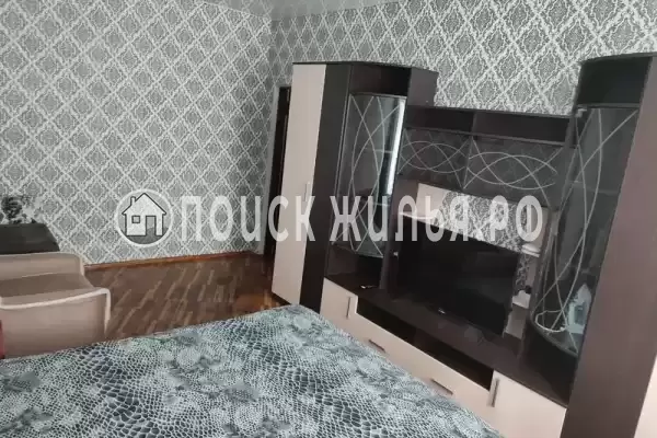 Квартира «С отдельным входом и двором» Квартира «С отдельным входом и двором»