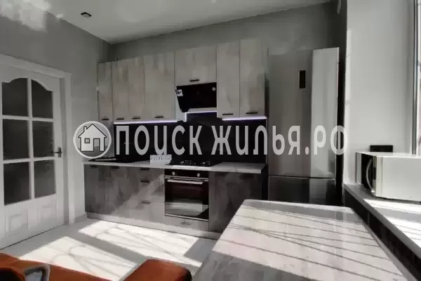 Квартира «С отдельным входом и двором» Квартира «С отдельным входом и двором»