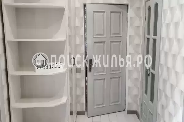 Квартира «С отдельным входом и двором» Квартира «С отдельным входом и двором»