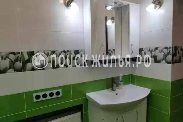 Квартира «С отдельным входом и двором» Квартира «С отдельным входом и двором»