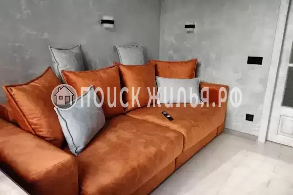 Квартира «С отдельным входом и двором» Квартира «С отдельным входом и двором»