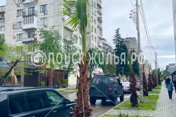 Квартира «Трёхкомнатная квартира на Абазгаа»