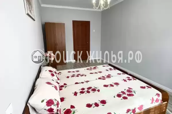 Квартира «Трёхкомнатная квартира на Абазгаа»