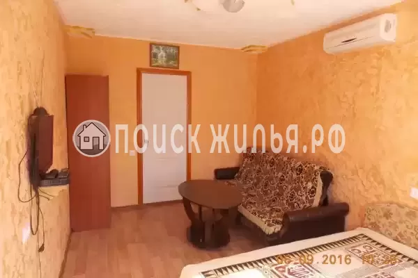 Частный сектор «Двухкомнатный дом»