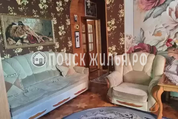 Частный сектор «Дом на 12 человек в центре, 10 мин от центр. пляжа» Частный сектор «Дом на 12 человек в центре, 10 мин от центр. пляжа»