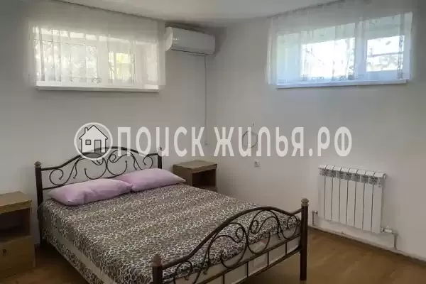 Частный сектор «Трехэтажный коттедж»