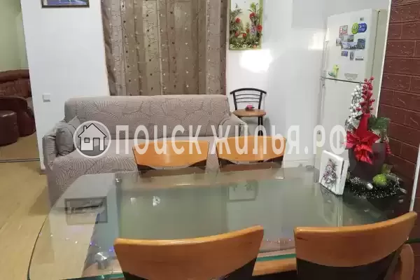 Квартира «3-комнатная квартира со своим двором и барбекю» Квартира «3-комнатная квартира со своим двором и барбекю»