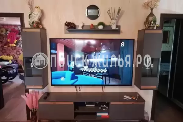 Квартира «Двухкомнатная квартира -этаж частного дома»