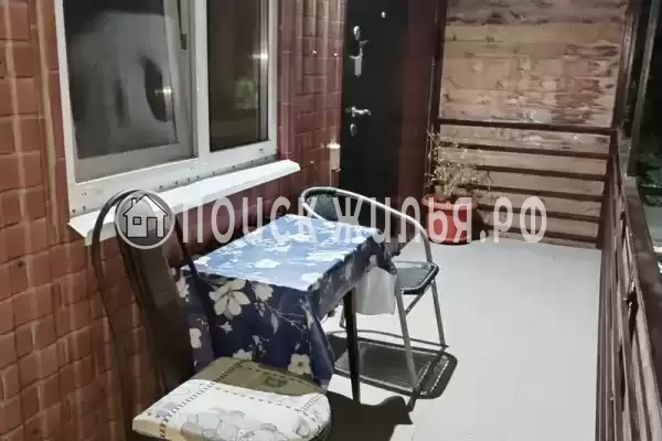 Квартира «Двухкомнатная квартира -этаж частного дома»