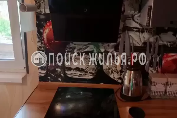 Квартира «Двухкомнатная квартира -этаж частного дома»