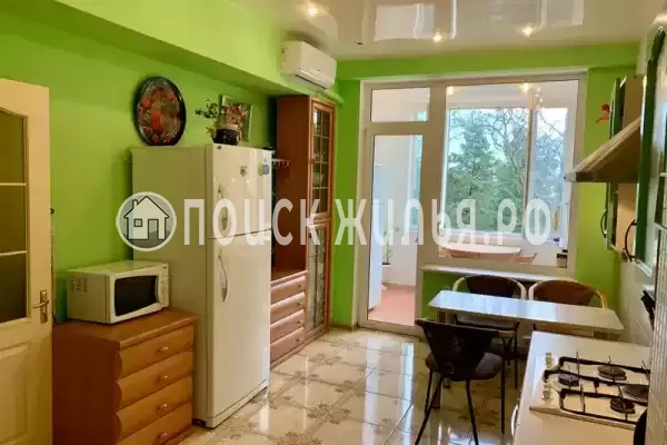 Квартира «Четырехкомнатная квартира у Приморского парка» Квартира «Четырехкомнатная квартира у Приморского парка»