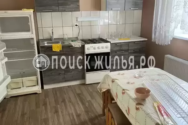 Частный сектор «Отдельный домик на 5−6 человек» Частный сектор «Отдельный домик на 5−6 человек»