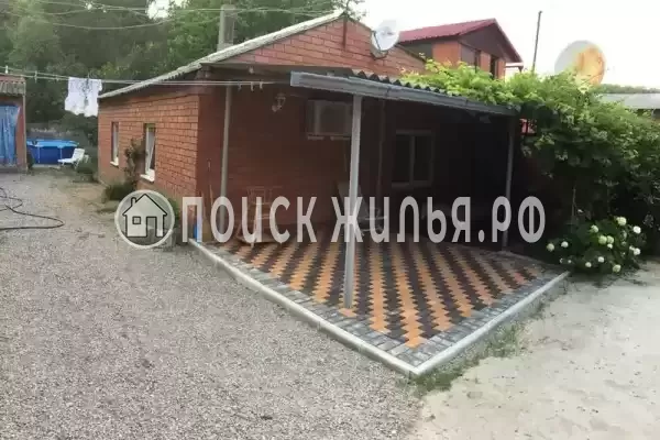 Частный сектор «Отдельный домик на 5−6 человек» Частный сектор «Отдельный домик на 5−6 человек»