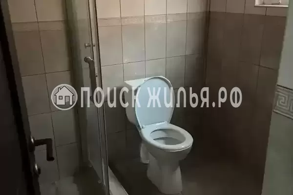 Частный сектор «Отдельный домик на 5−6 человек» Частный сектор «Отдельный домик на 5−6 человек»