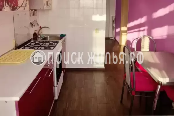 Квартира «Двухкомнатная квартира на Победе» Квартира «Двухкомнатная квартира на Победе»