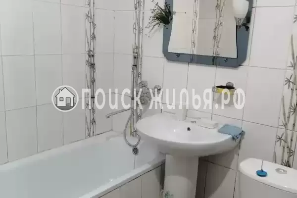 Квартира «Трехкомнатная квартира на первой линии»