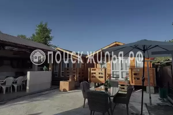 Частный сектор «Домик со всеми удобствами в центре»