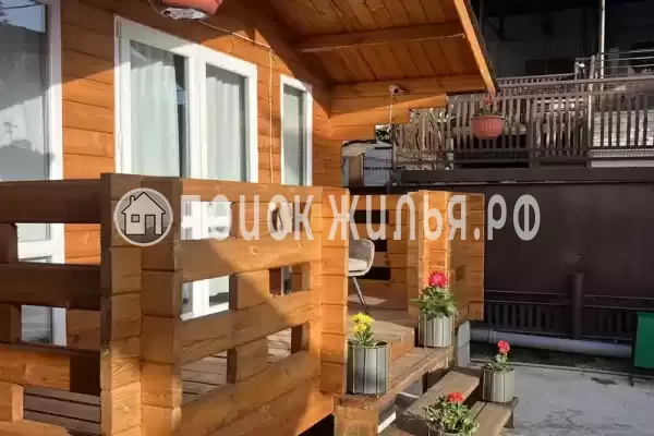 Частный сектор «Домик со всеми удобствами в центре»