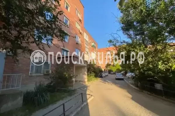 Квартира «Трёхкомнатная квартира на Короленко»