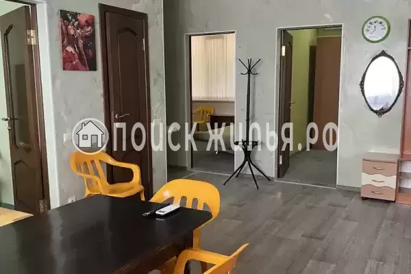 Частный сектор «Дом с бассейном»