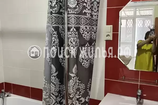 Частный сектор «Дом с бассейном»