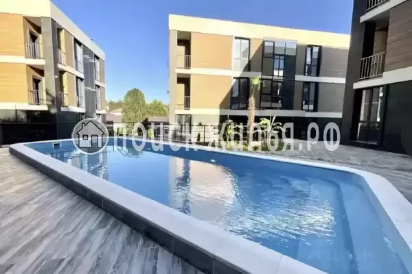 Апартаменты «Семейные апартаменты с отдельным входом, бассейном»