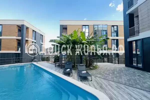 Апартаменты «Семейные апартаменты с отдельным входом, бассейном»