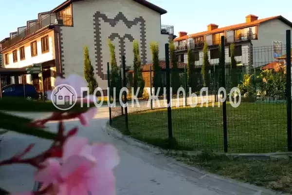 Частный сектор «Таунхаус в Головинке»