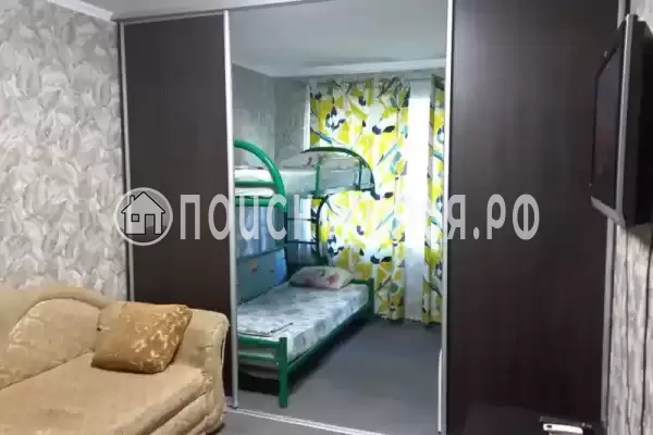 Квартира «Двухкомнатная квартира в центре на 5 человек» Квартира «Двухкомнатная квартира в центре на 5 человек»